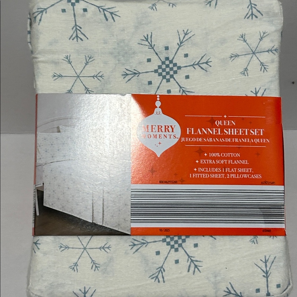 Queen Flannel Sheet Set - Cream with Blue Snowflakes